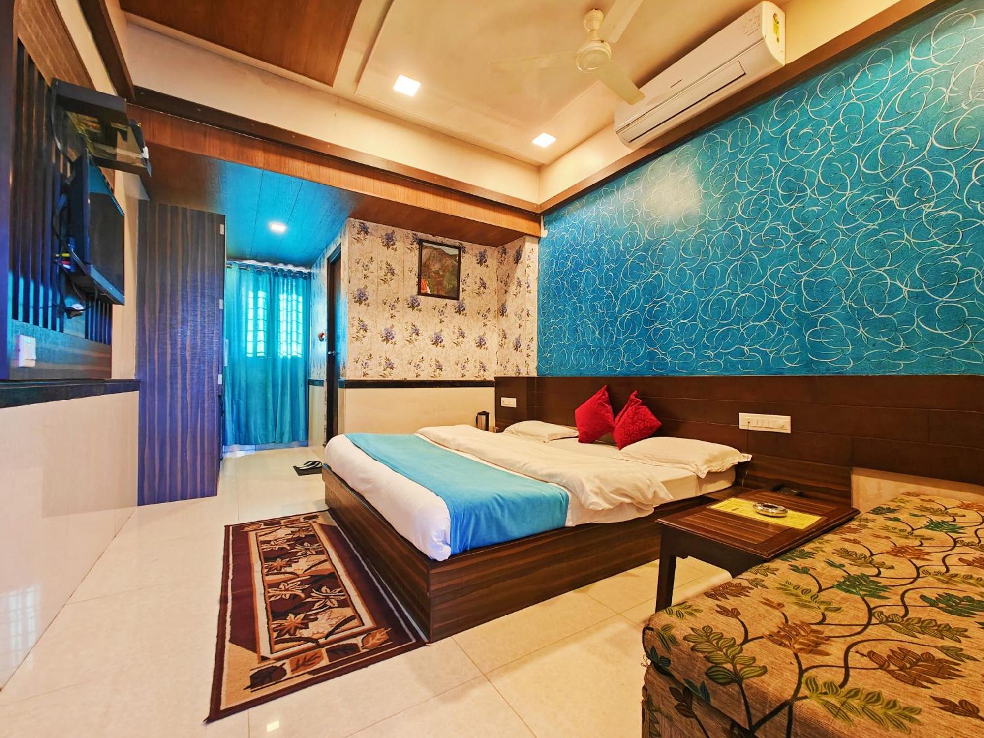 Hotel Saraswati Mount Abu Εξωτερικό φωτογραφία