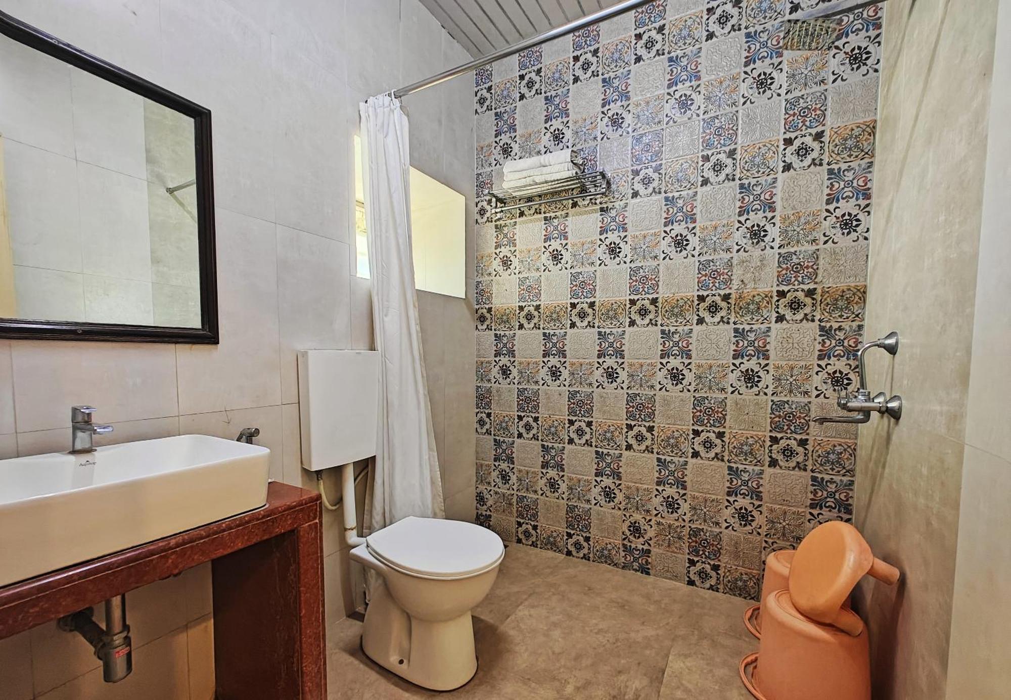Hotel Saraswati Mount Abu Εξωτερικό φωτογραφία