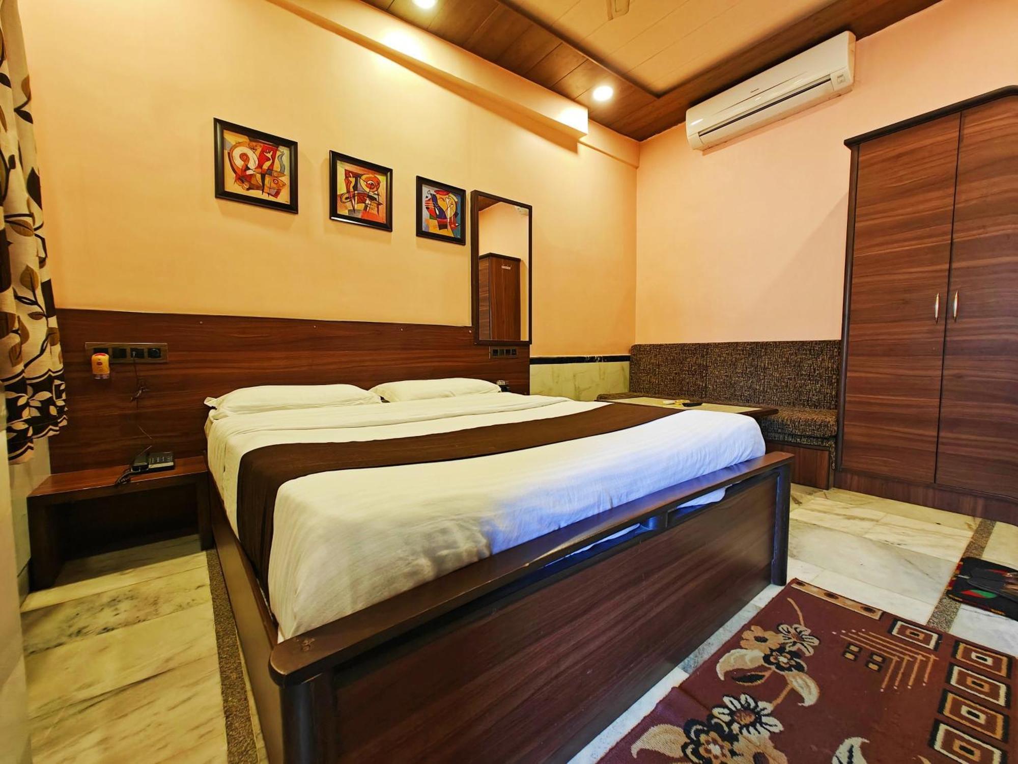 Hotel Saraswati Mount Abu Εξωτερικό φωτογραφία